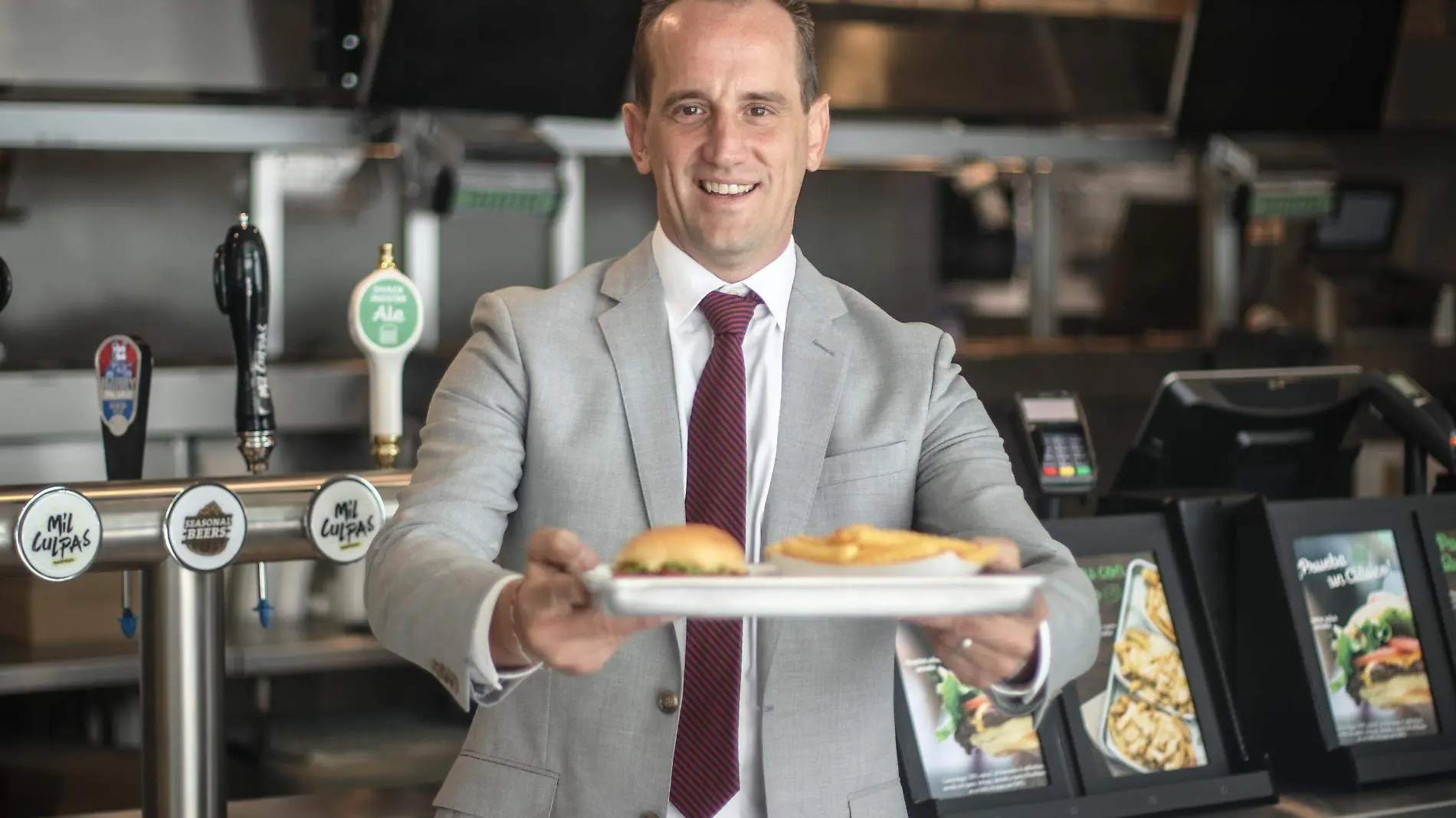 Randy Garutti-CEO-Shake Shak-Hamburguesas-Comida Rapida-Restaurante (31)